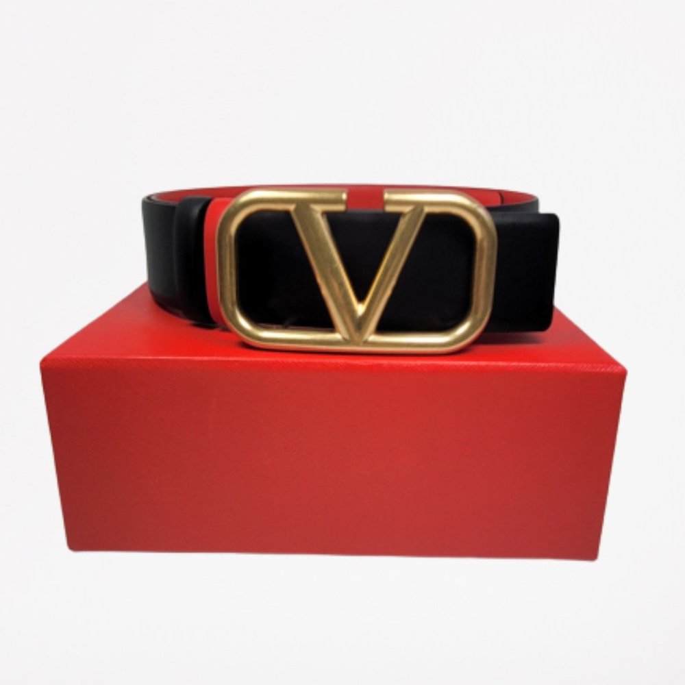 Valentino Garavani V-LOGO Reversible Leather Belt - 40MM - Picture 2 of 6